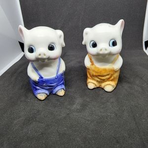 Piggys In Overalls 🐷 Salt + Pepper Shakers